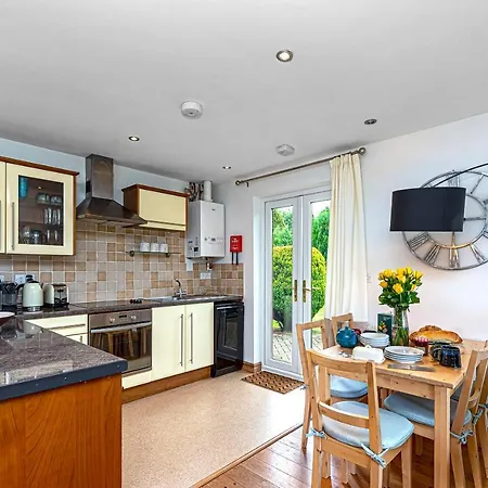 Fig Tree - Pet-Friendly Cottage With Indoor Pool, Hot Tub & Breathtaking Views Of Snowdonia Colwyn Bay Exterior photo